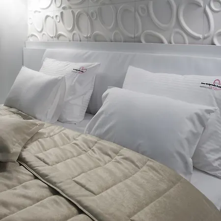 New Belgrade Garni Hotel Hotel 4*