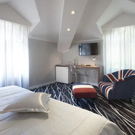 Hotel New Garni 4*