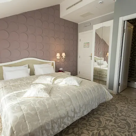 New Belgrade Garni Hotel 4* Belgrade