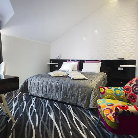 New Garni 4* Belgrade